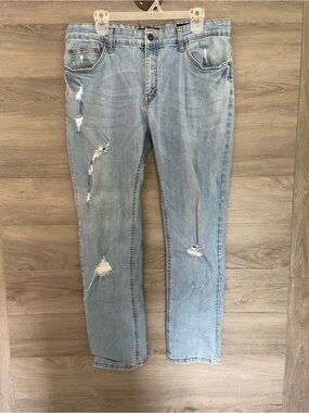 Ring of Fire Distressed Jeans